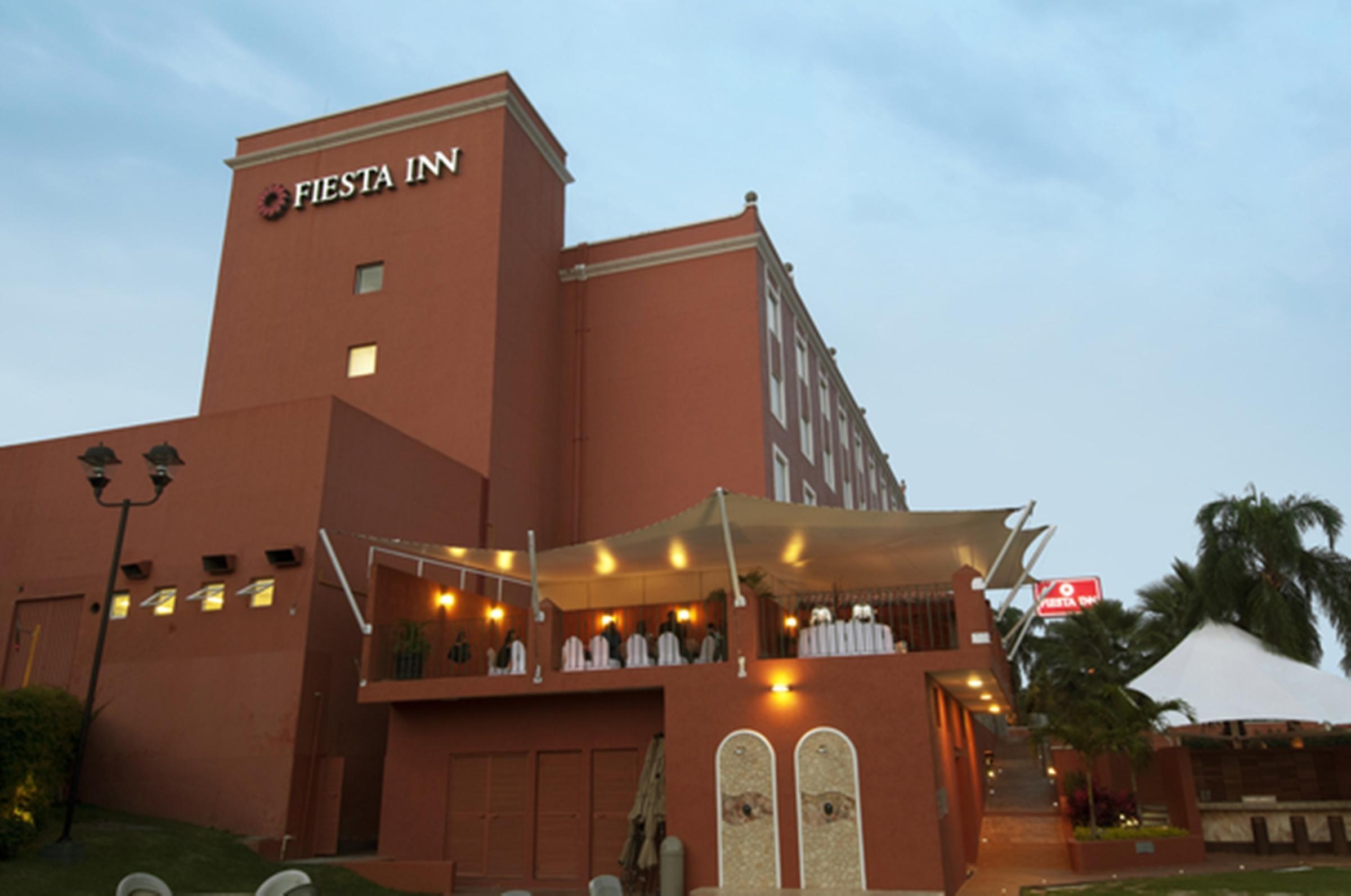 Fiesta Inn Cuernavaca Exteriör bild